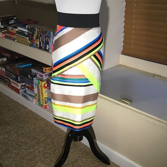 Milly Fluorescent Stripe Pencil Skirt (E15) - Picture 4 of 6